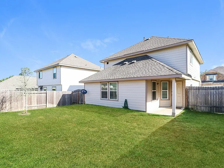 2923 Karin Crest Ln — Photo 5