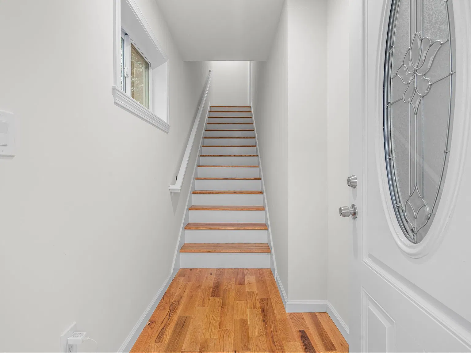6 bed, 1700 sqft, $5,000 — Photo 1