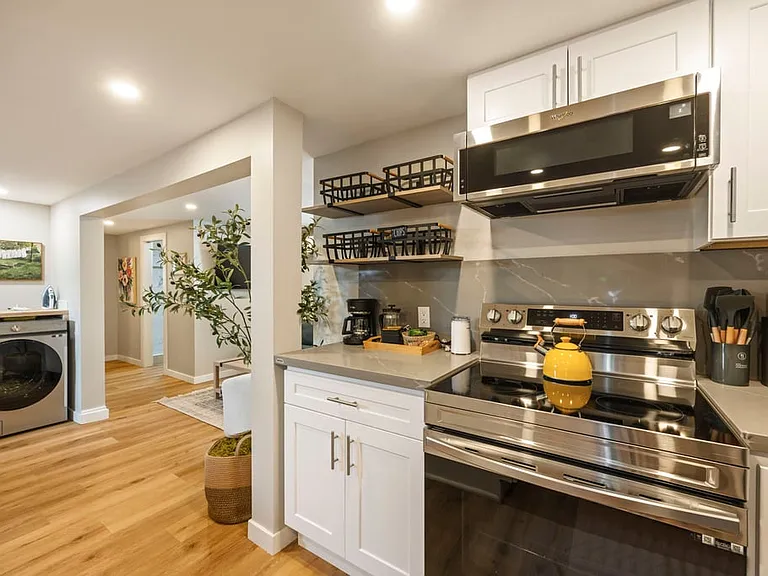 5116 S Brighton St #B — Photo 17