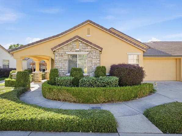 1048 Cabris Ln, Roseville, CA 95747