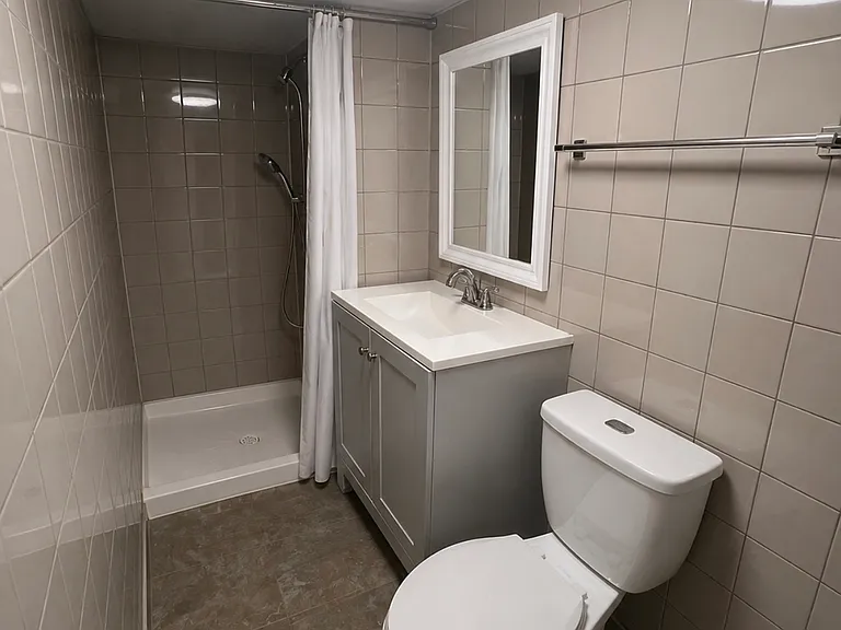 1845 Tomlinson Ave #1 — Photo 6