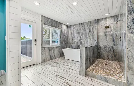 17727 Long Point Dr — Photo 10