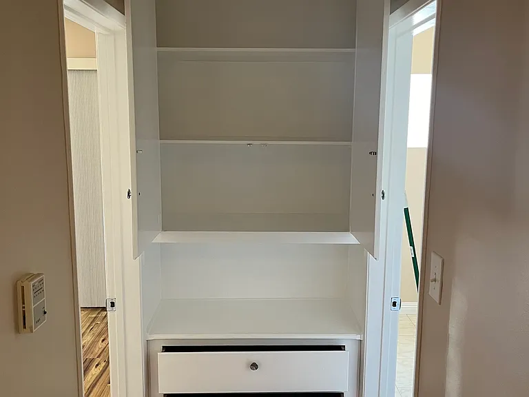1761 E 1st St #4 — Photo 8