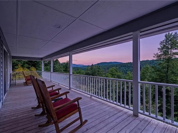 139 Twin Bridges Circle, Fleetwood, NC 28626