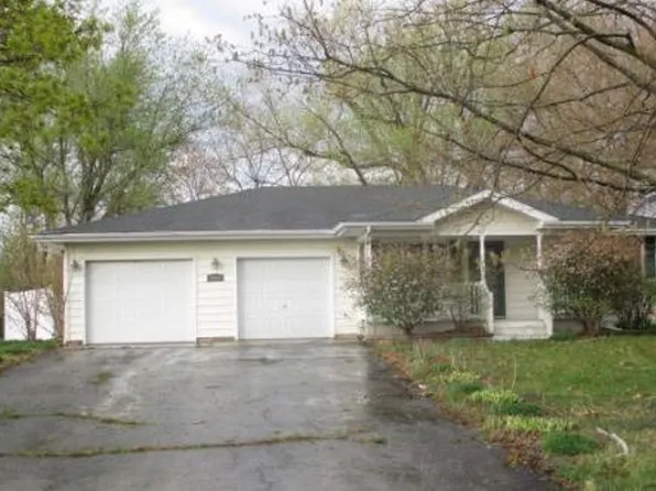 1309 Reva Ln, Sandwich, IL 60548
