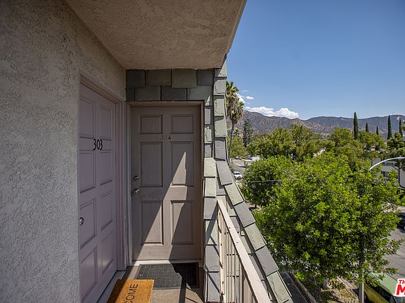 3rd image of 617 E Angeleno Ave APT 303