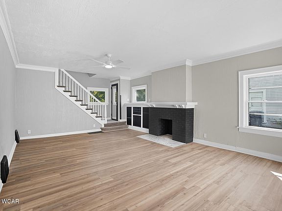 5th image of 233 S Kenilworth Ave