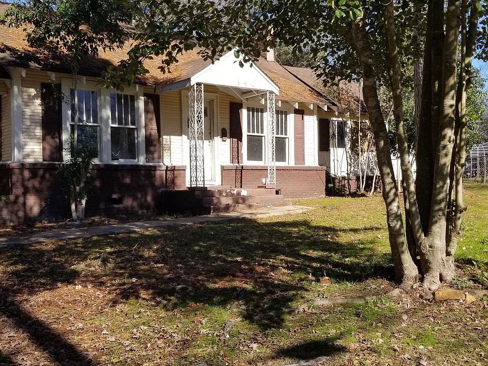 1st image of 510 Fairground St