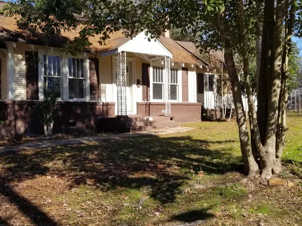 510 Fairground St, Kosciusko, MS 39090