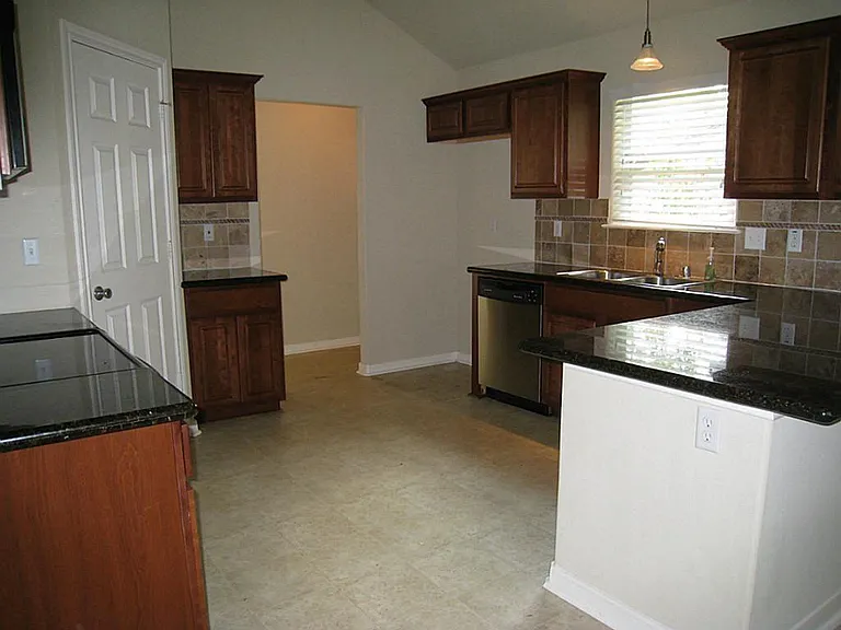 93 Paradise Valley Dr — Photo 5