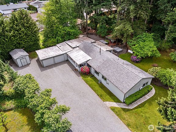 4th image of 18905 8th Avenue E