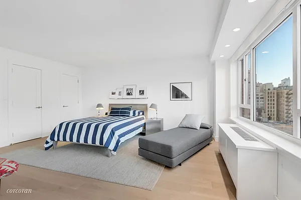 Rented by Corcoran | media 27