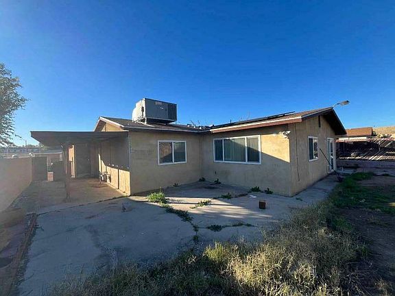 4th image of 1117 Piute St