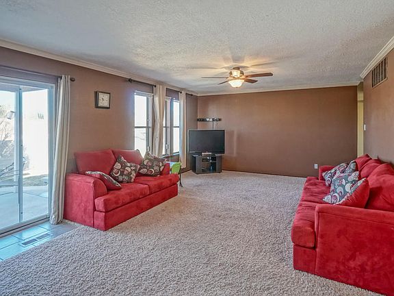 4th image of 7125 Minuteman Dr NE