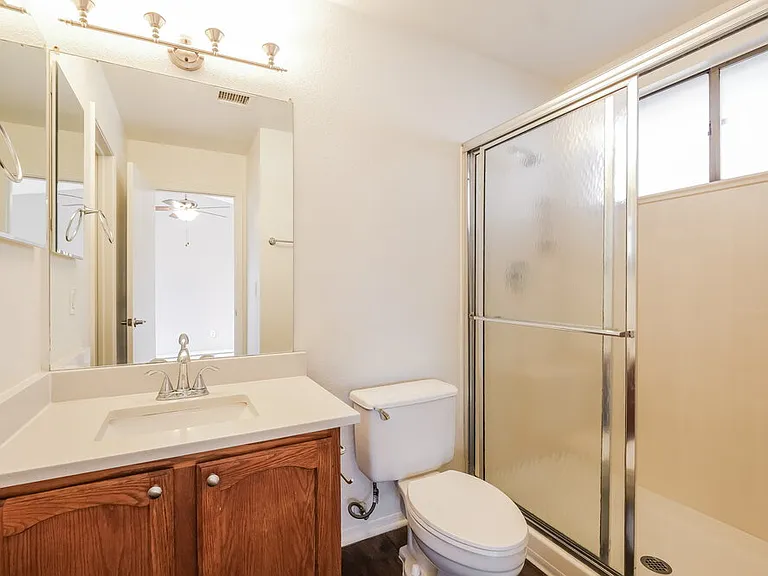 11622 W Olive Dr — Photo 12