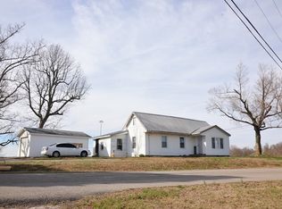 330 Walnut Grove Rd, Dawson Springs, KY 42408