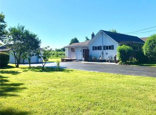 6574 Tuckahoe Rd, Williamson, NY 14589