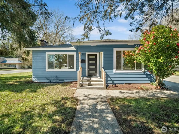 1717 Lake Park Drive SW, Tumwater, WA 98512