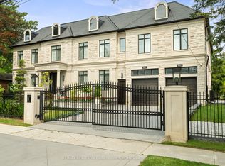 23 Sandfield Rd, Toronto, ON M3B 2B5