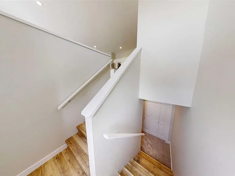 9549 114th Ave #B — Photo 3