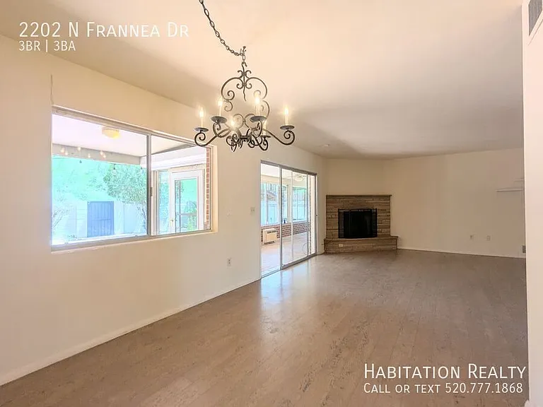 2202 N Frannea Dr — Photo 10