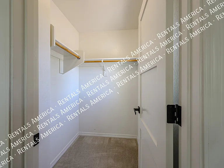 17268 W Straight Arrow Ln — Photo 37