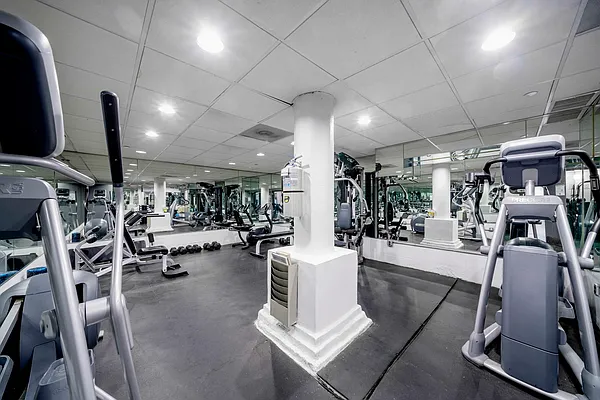 Rented by Corcoran | media 25