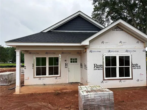 3026 Phillips Rd, Lanett, AL 36863