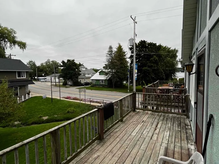 5098 Main St — Photo 12