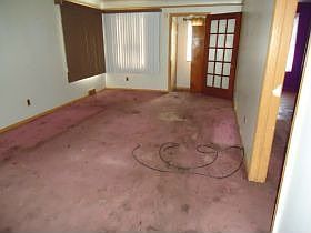 3rd image of 16600 Sussex St