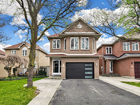 3rd image of 10 Cedarwood Cres