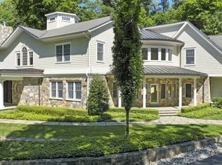 270 E Saddle River Rd, Saddle River, NJ 07458