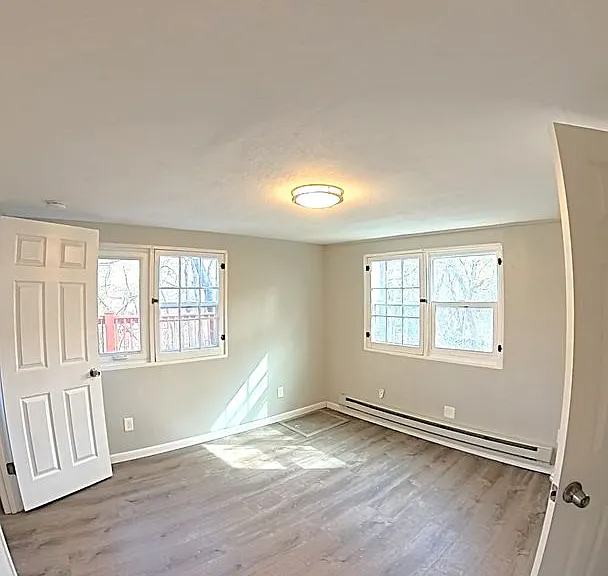 617 Manitou Ave — Photo 8