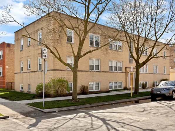 5323 N Rockwell St #101, Chicago, IL 60625