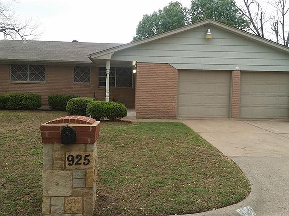 2nd image of 925 Flamingo Ave