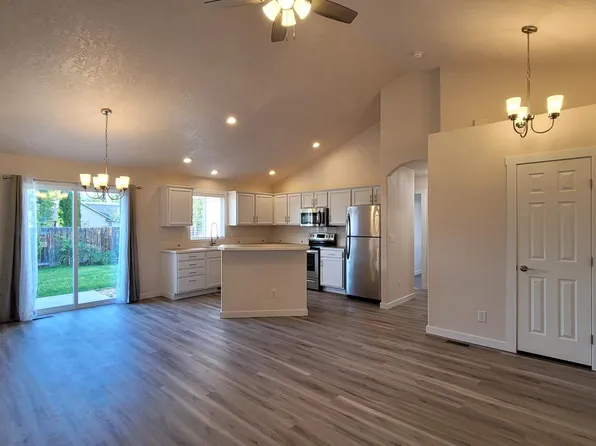 (undisclosed Address), Nampa, ID 83686