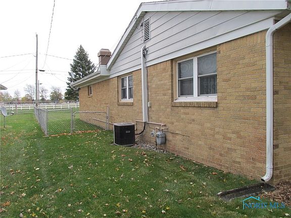 5th image of 908 Daggett Dr