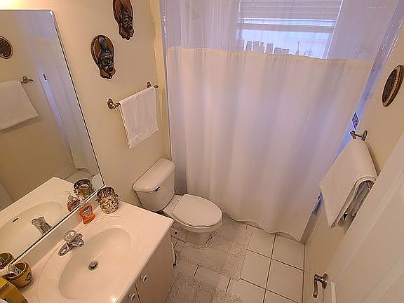 4th image of 1342 SE 16th Ave