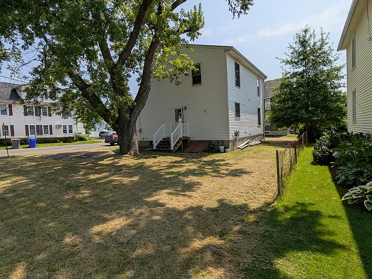 2 Columbus Ave — Photo 22