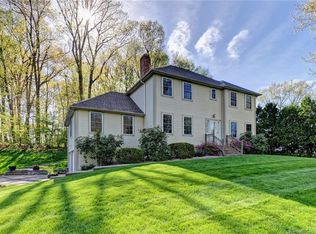 30 Washington Ridge Rd, East Granby, CT 06026