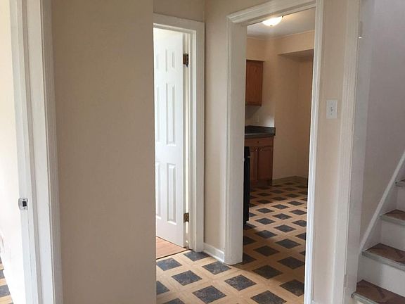 5th image of 6808 Huron Ave