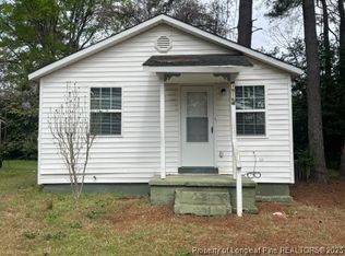 1916 Bain Dr, Fayetteville, NC 28301