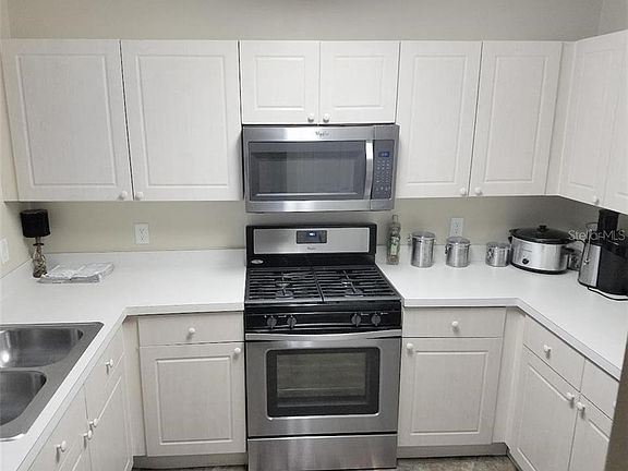 4th image of 1003 Butterfly Blvd