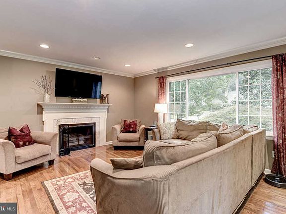 5th image of 7512 Pleasant Way