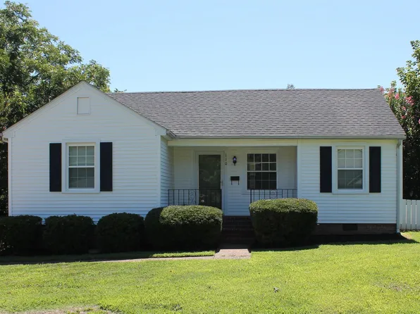 110 Gardner St, Martin, TN 38237