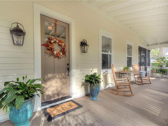 3rd image of 137 Township Bluff Cir