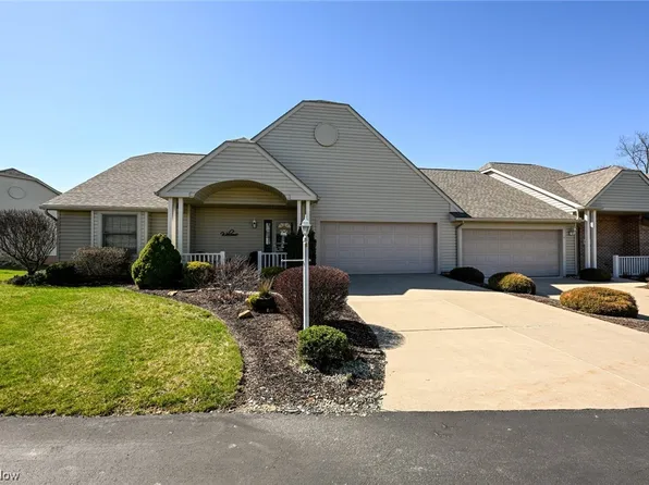 936 Amundsen Dr, Canal Fulton, OH 44614