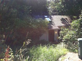 9412 17th Ave NE, Seattle, WA 98115