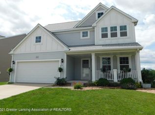 188 Lake Ridge Dr, Mason, MI 48854