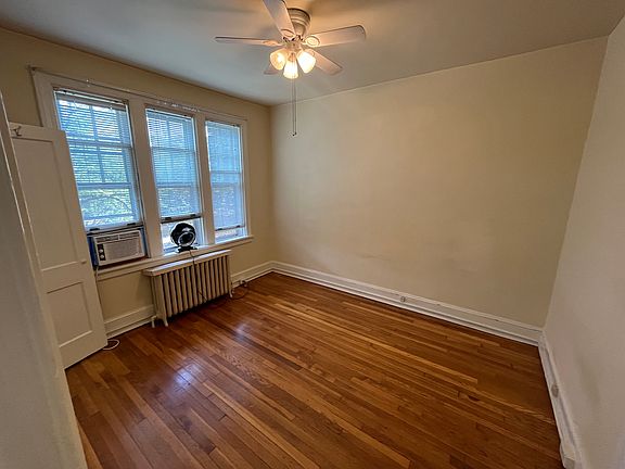 4th image of 108 S Arthur Ashe Blvd APT 2
